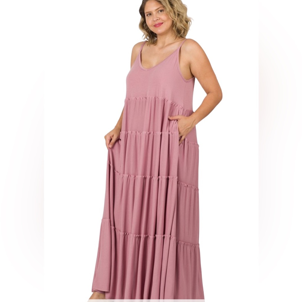 119. Women’s Plus Lt. Rose V-neck Cami Maxi Dress NWT